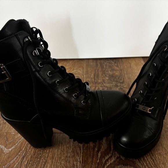 Guess Chunky Combat Boots - Picture 7 of 7